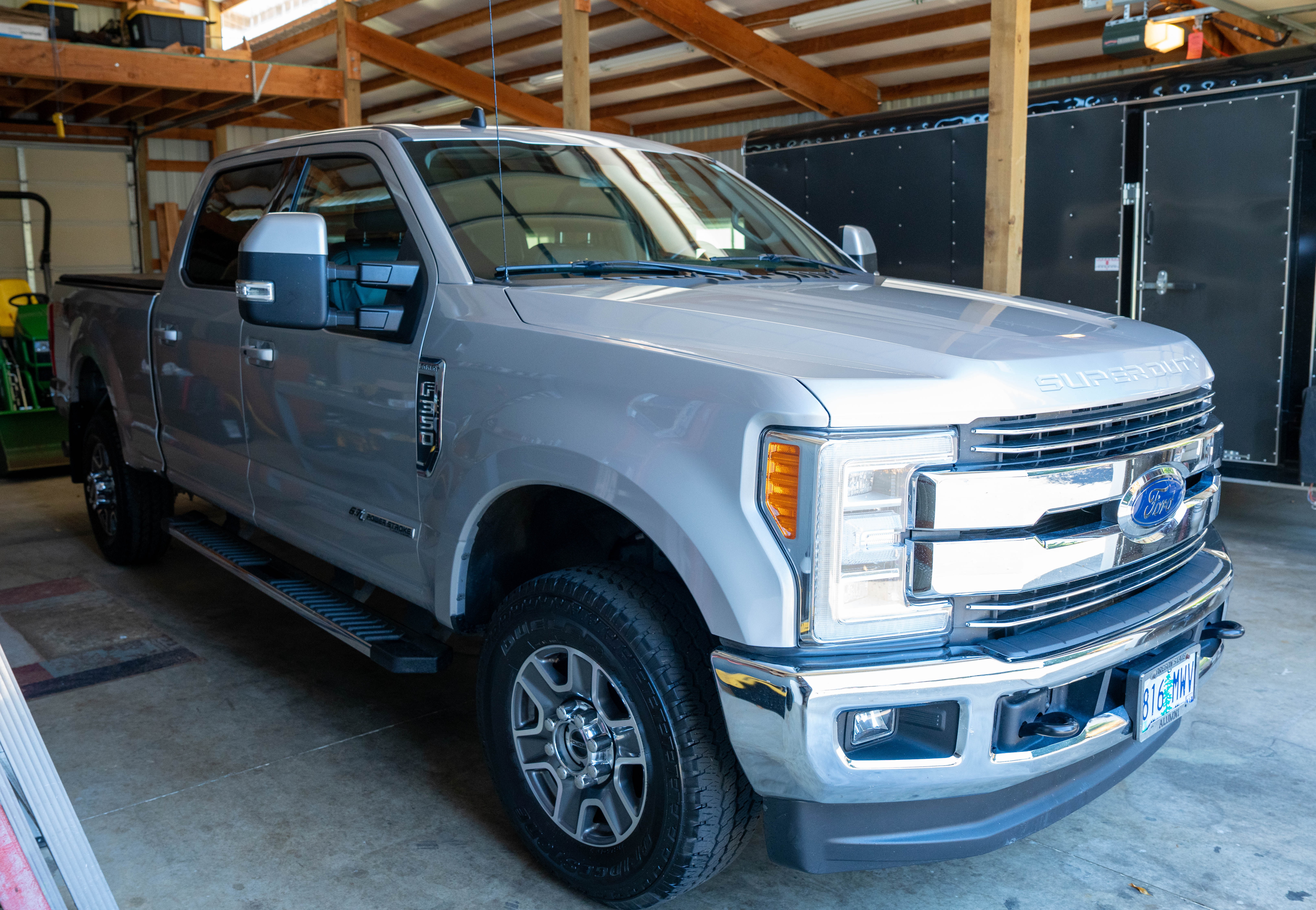 Used 2019 Ford F350 Lariat w/ Lariat Ultimate Package AWD/4WD image 4
