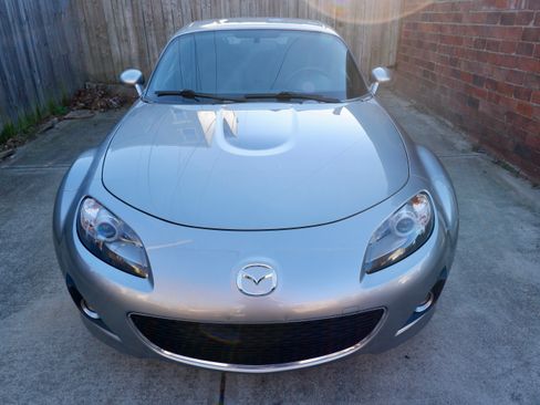 Used 2012 MAZDA MX-5 Miata Grand Touring w/ Premium Pkg image 2