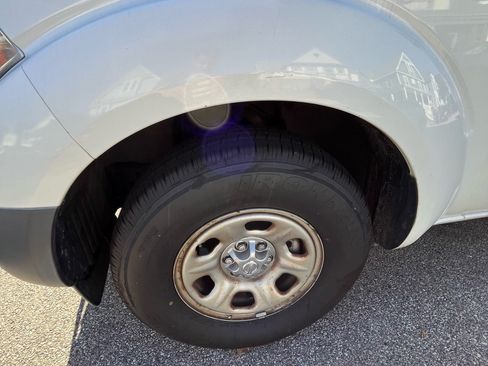 Used 2017 Nissan Frontier S image 13