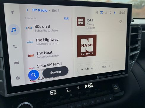 Used 2023 Toyota Tundra Platinum image 11