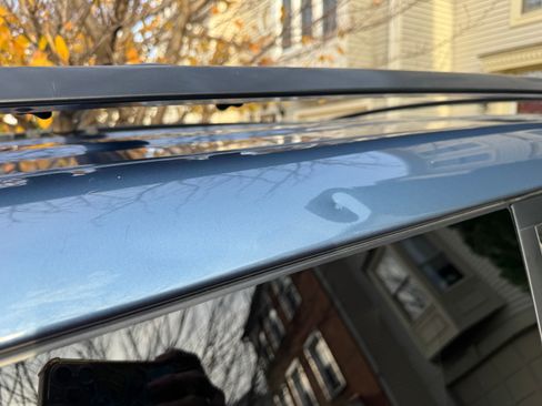 Used 2011 Toyota RAV4 2WD w/ Base L4 Extra Value Pkg image 18