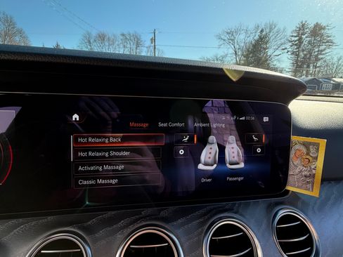 Used 2021 Mercedes-Benz E 350 4MATIC Sedan image 12