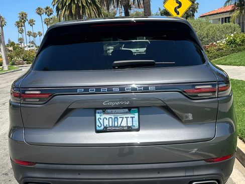 Used 2020 Porsche Cayenne AWD/4WD image 4
