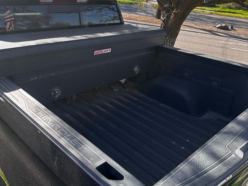 Used 2022 Chevrolet Silverado 1500 RST w/ All Star Edition Plus AWD/4WD image 9