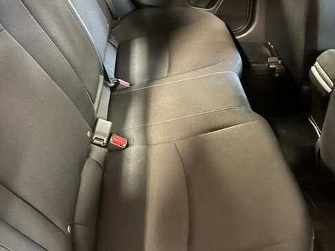 Used 2018 Honda Civic EX image 19