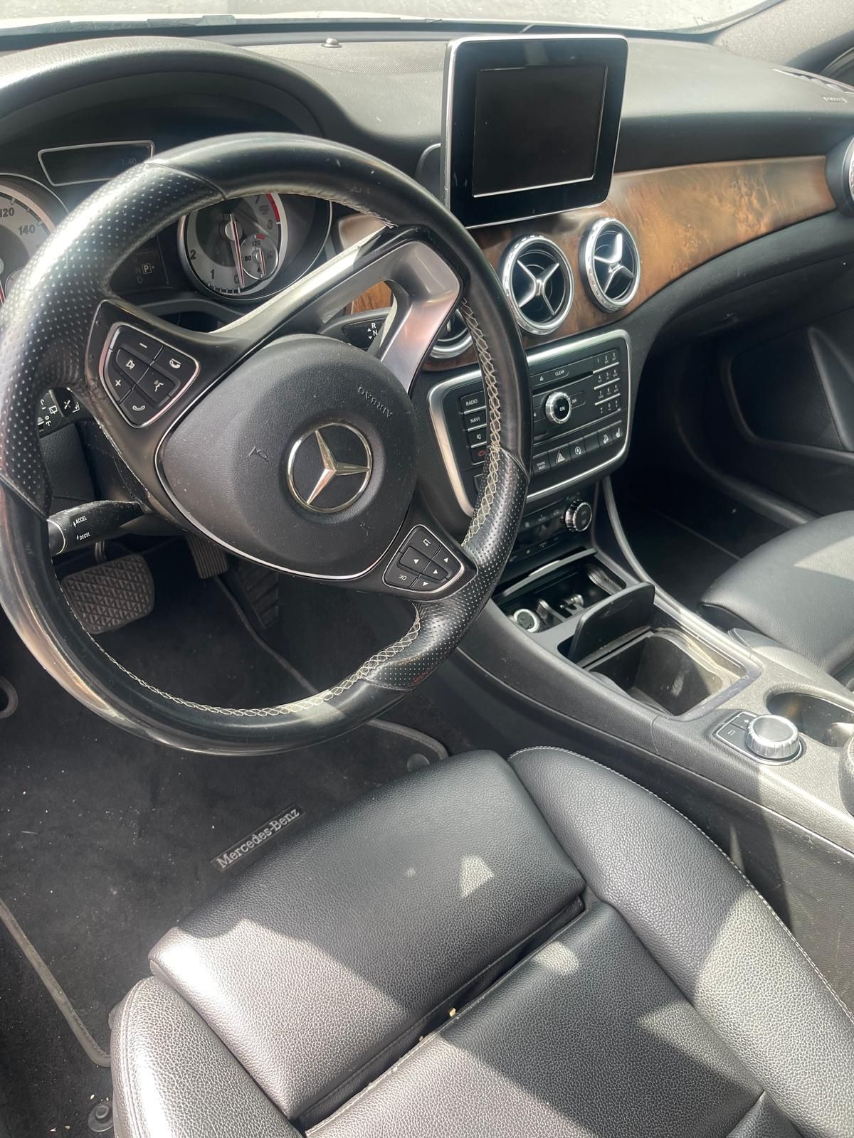 Used 2016 Mercedes-Benz GLA 250 4MATIC image 6