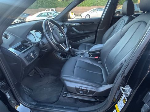 Used 2018 BMW X1 sDrive28i image 9