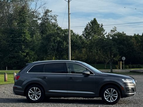 Used 2019 Audi Q7 2.0T Premium Plus AWD/4WD image 21