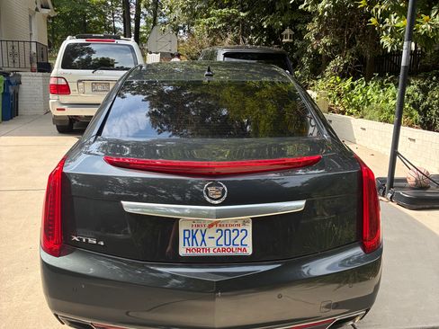 Used 2014 Cadillac XTS Luxury AWD/4WD image 6