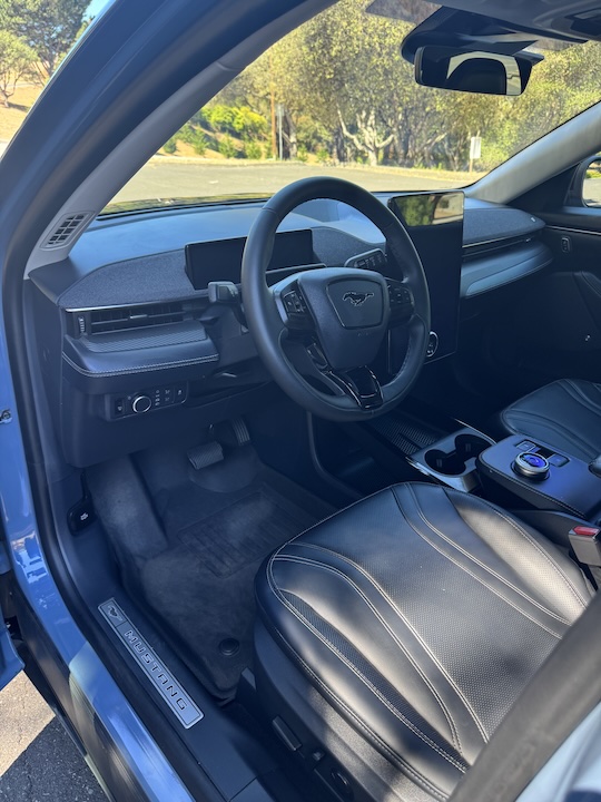 Used 2023 Ford Mustang Mach-E Premium AWD/4WD image 21