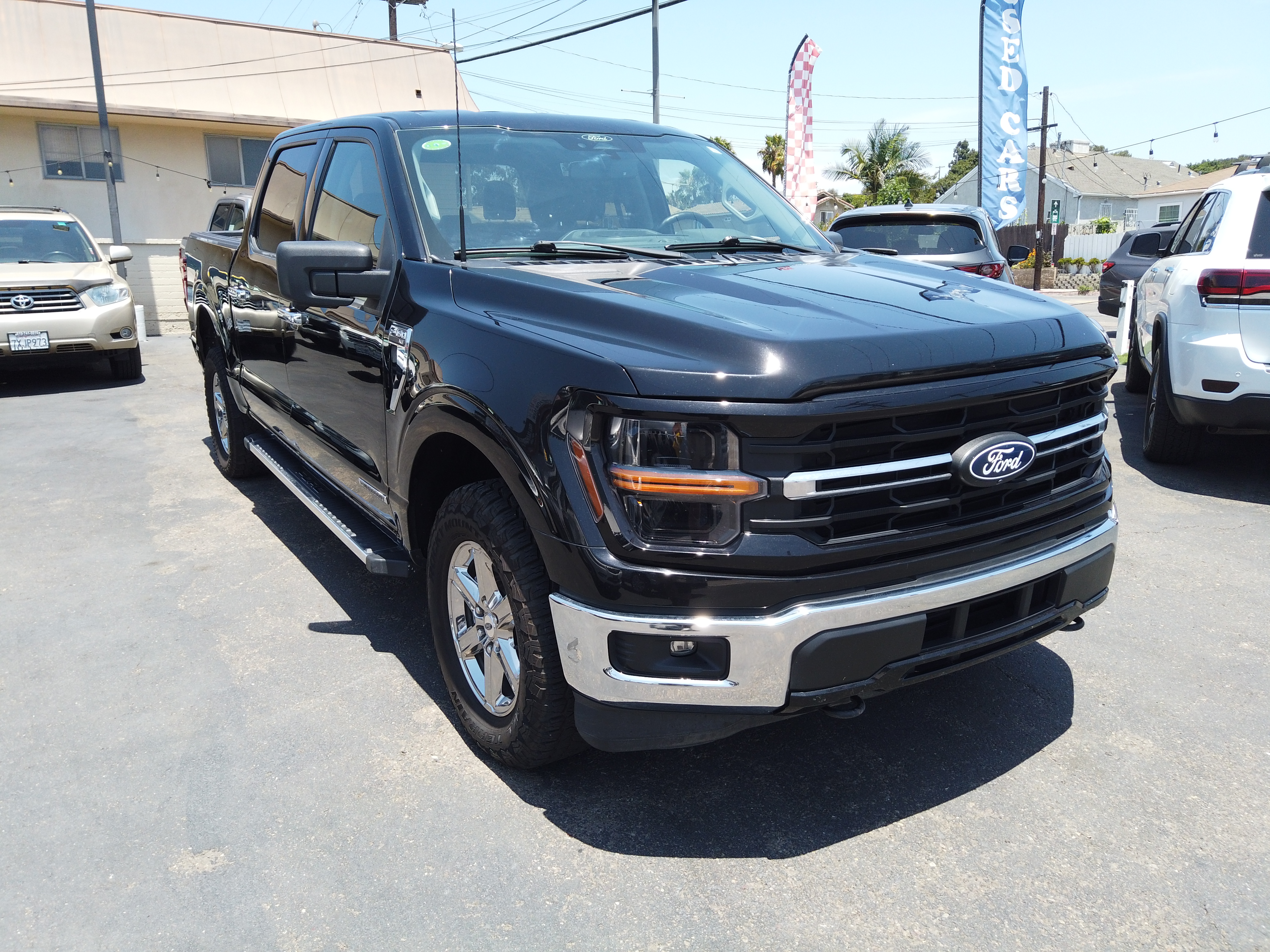Used 2024 Ford F150 XLT w/ Mobile Office Package AWD/4WD image 4