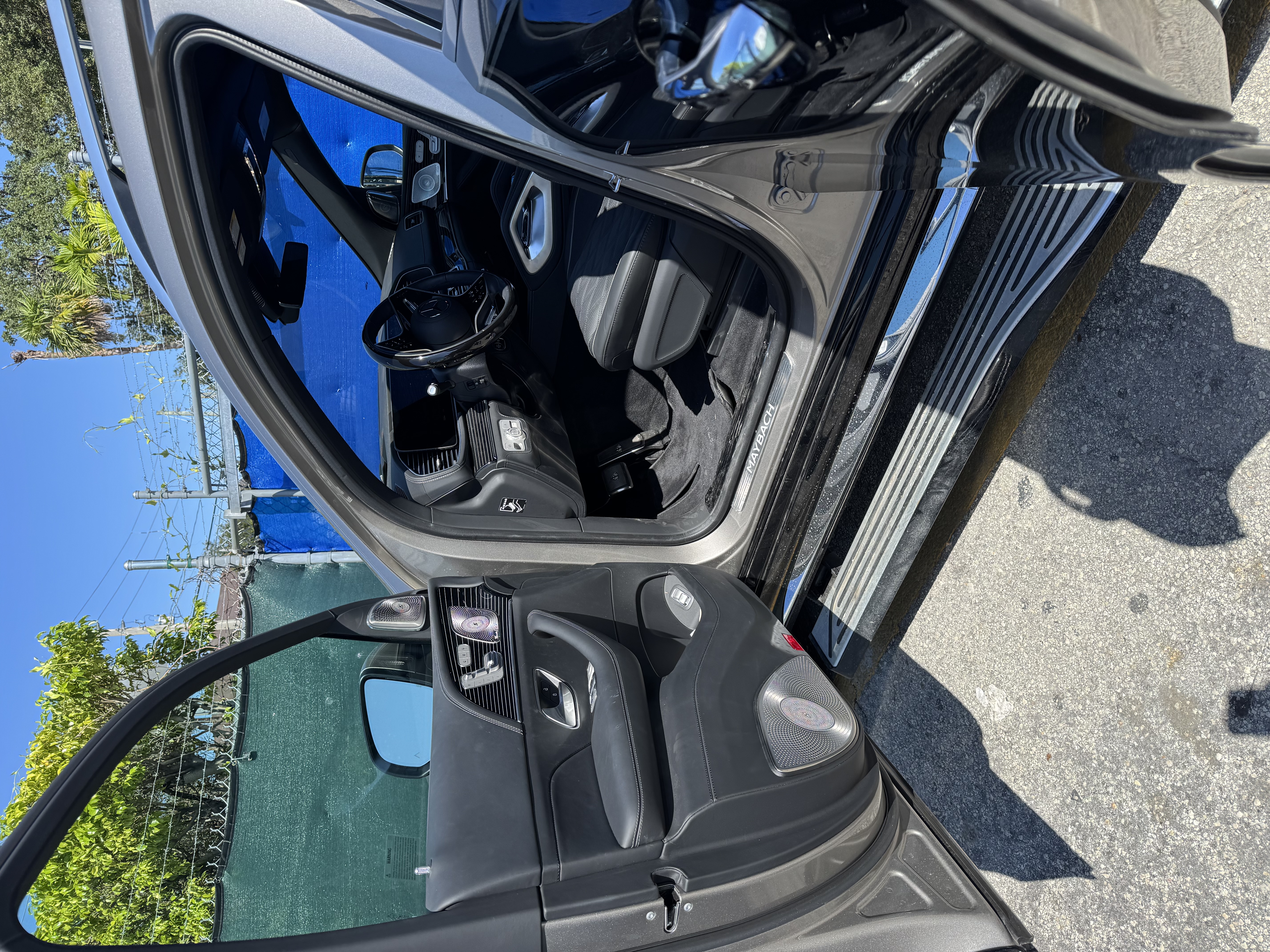 Used 2024 Mercedes-Benz Maybach GLS 600 4MATIC image 19
