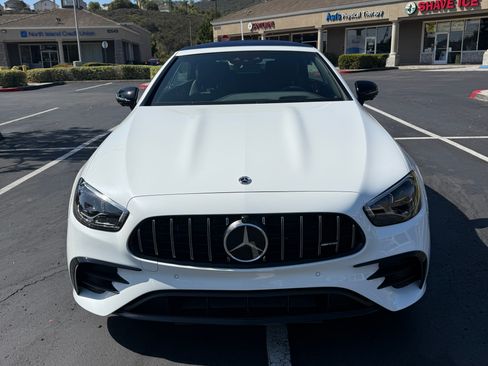 Used 2023 Mercedes-Benz E 53 AMG 4MATIC Cabriolet image 4