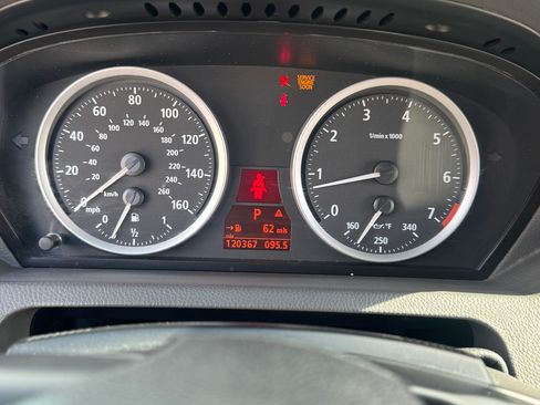 Used 2004 BMW 645Ci Convertible image 9