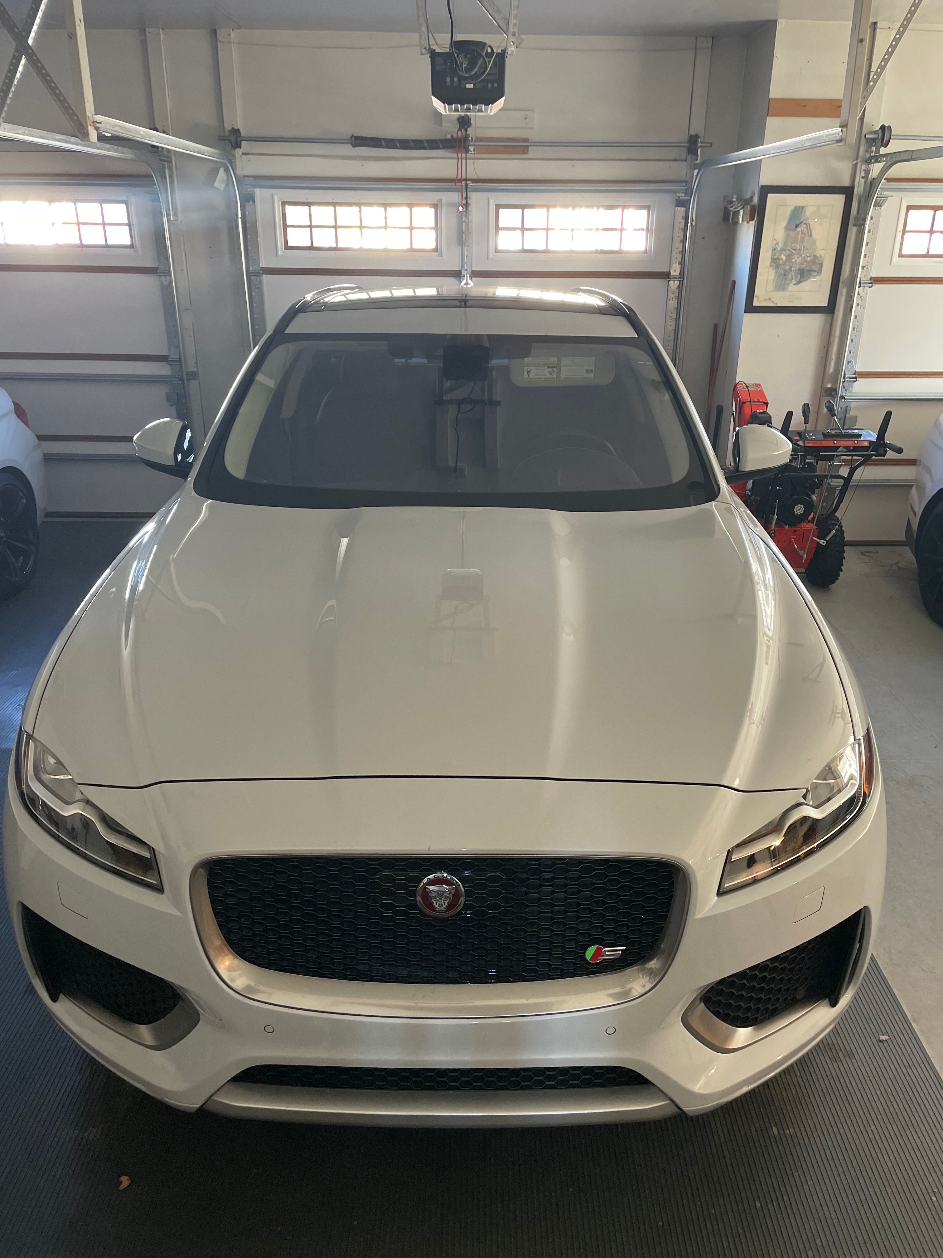 Used 2019 Jaguar F-PACE S AWD/4WD image 2