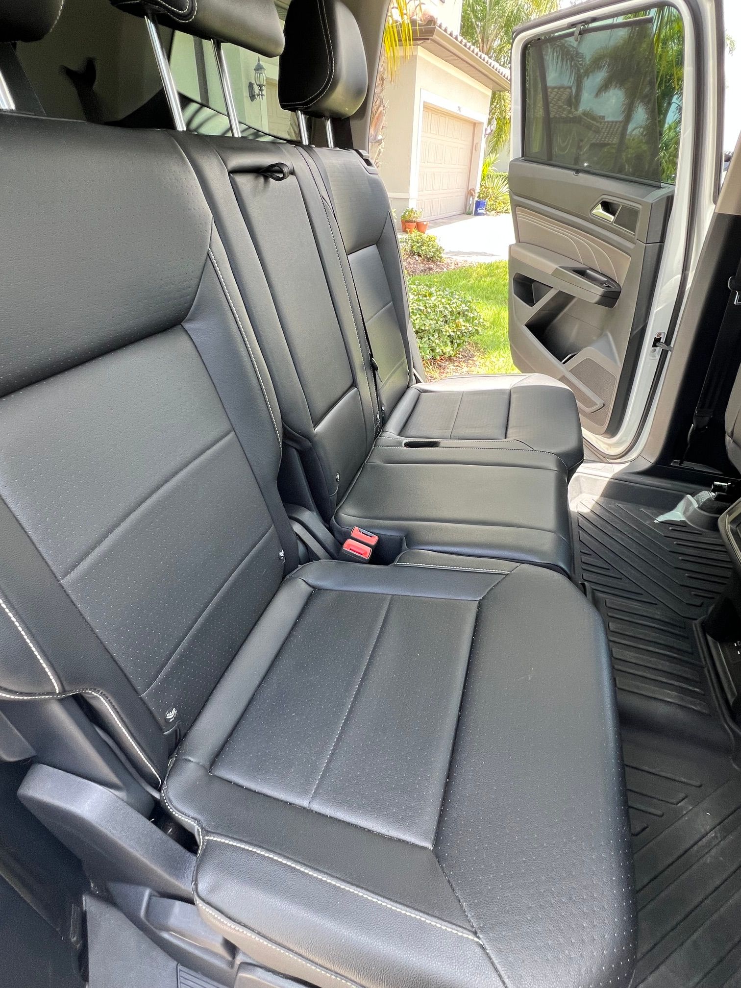 Used 2022 Volkswagen Atlas SE w/ Panoramic Sunroof Package FWD image 17