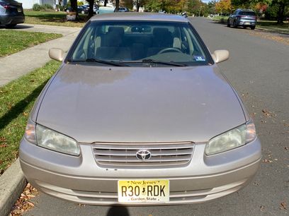 Used 1998 Toyota Camry LE