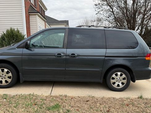 Used 2003 Honda Odyssey EX image 2