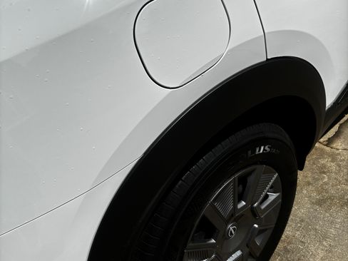 Used 2025 Nissan Kicks S image 10