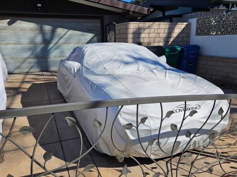 Used 2005 Ford Thunderbird Deluxe image 13