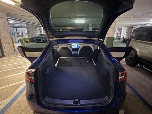Used 2021 Tesla Model Y Performance image 16