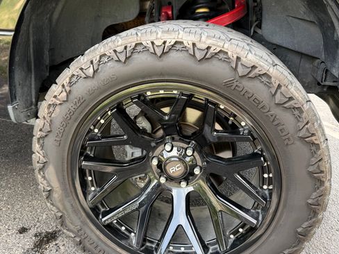 Used 2019 Ford F150 XLT w/ Equipment Group 301A Mid AWD/4WD image 10