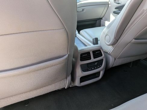 Used 2018 Honda Pilot EX-L image 14