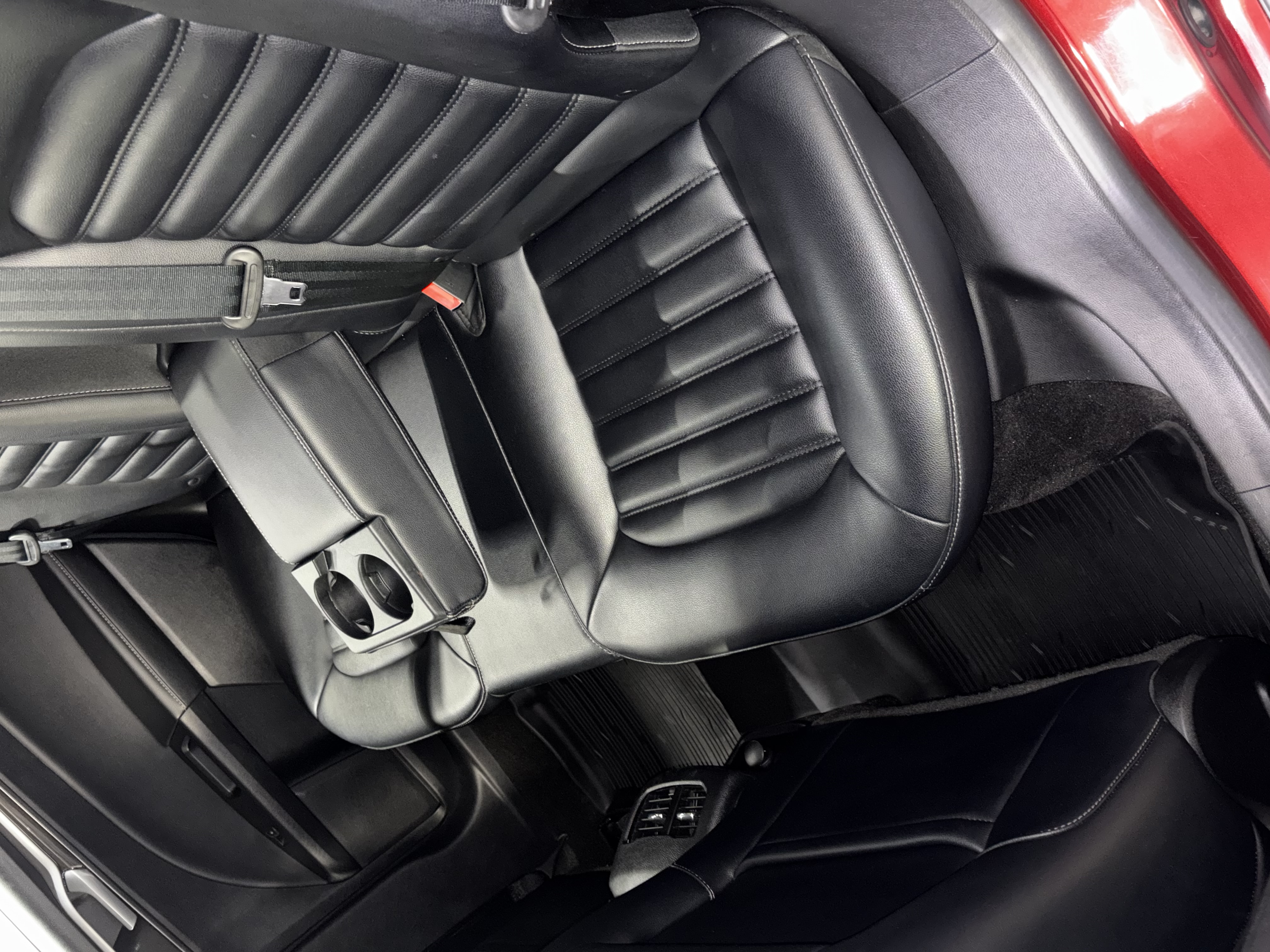Used 2019 Ford Fusion SEL FWD image 23