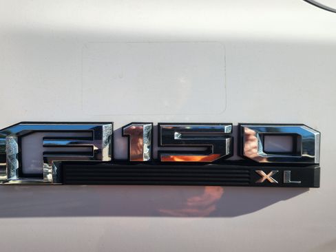 Used 2018 Ford F150 XL w/ Equipment Group 101A Mid image 17