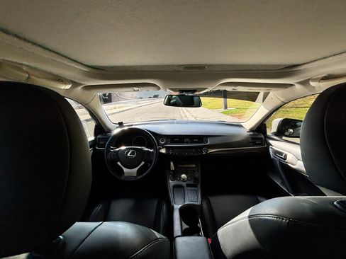 Used 2014 Lexus CT 200h FWD image 11