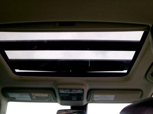 Used 2021 Toyota 4Runner Limited image 26