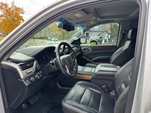 Used 2019 GMC Yukon Denali image 30