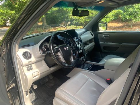 Used 2012 Honda Pilot Touring image 6