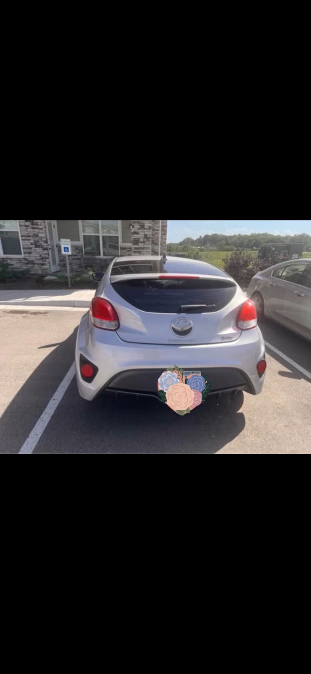 Used 2016 Hyundai Veloster Turbo FWD image 11