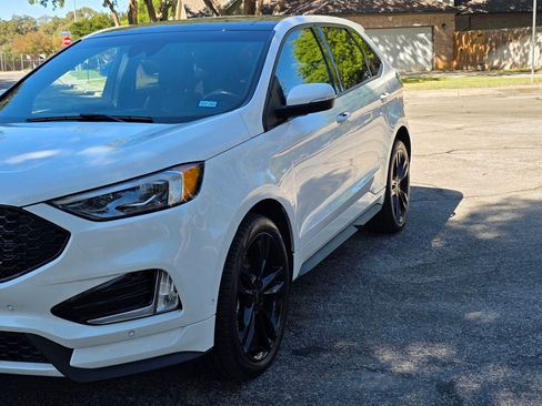 Used 2020 Ford Edge ST w/ Equipment Group 401A image 5