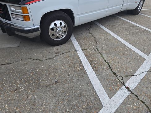 Used 1994 GMC Sierra 3500 Long Bed image 10