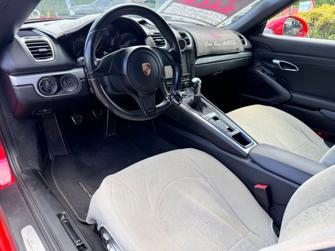Used 2013 Porsche Boxster RWD image 17