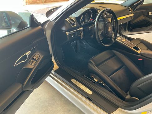 Used 2014 Porsche Cayman S image 30