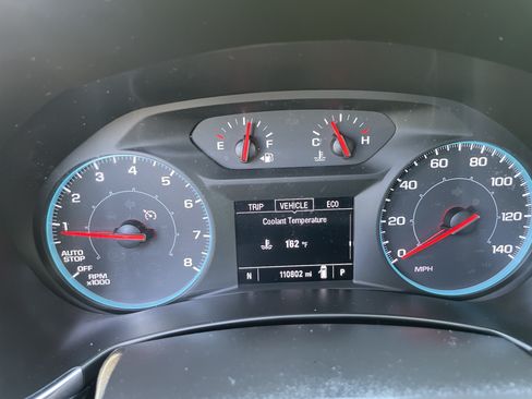 Used 2022 Chevrolet Equinox LS image 21