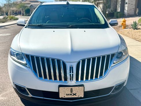Used 2014 Lincoln MKX AWD w/ Equipment Group 101A image 10