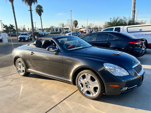 Used 2007 Lexus SC 430 Convertible image 8