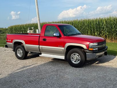 Used 2000 Chevrolet Silverado 2500 LS w/ Off-Road Skid Plate Pkg