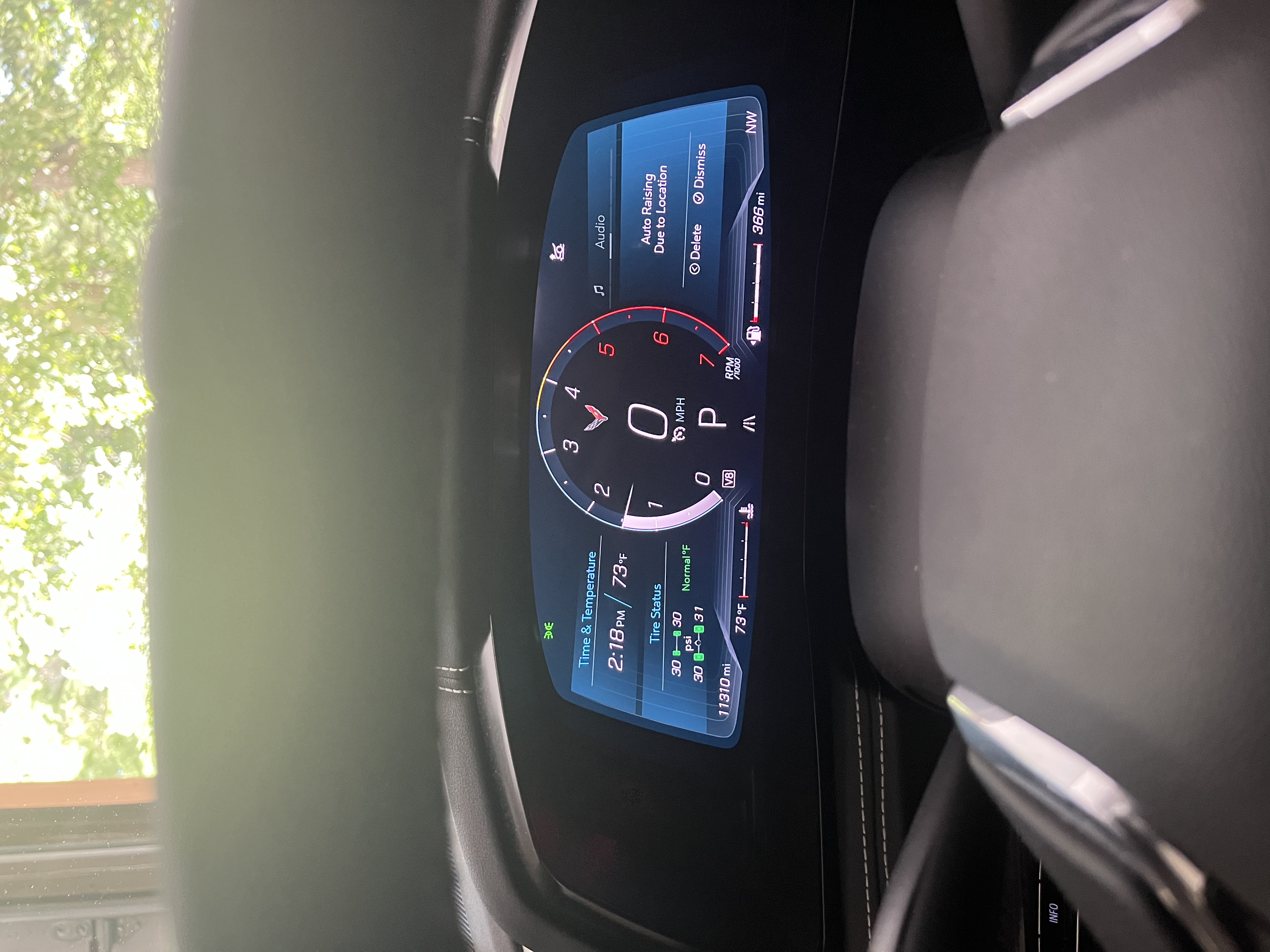 Used 2024 Chevrolet Corvette Stingray Preferred Cpe w/ Z51 Performance Package RWD image 17