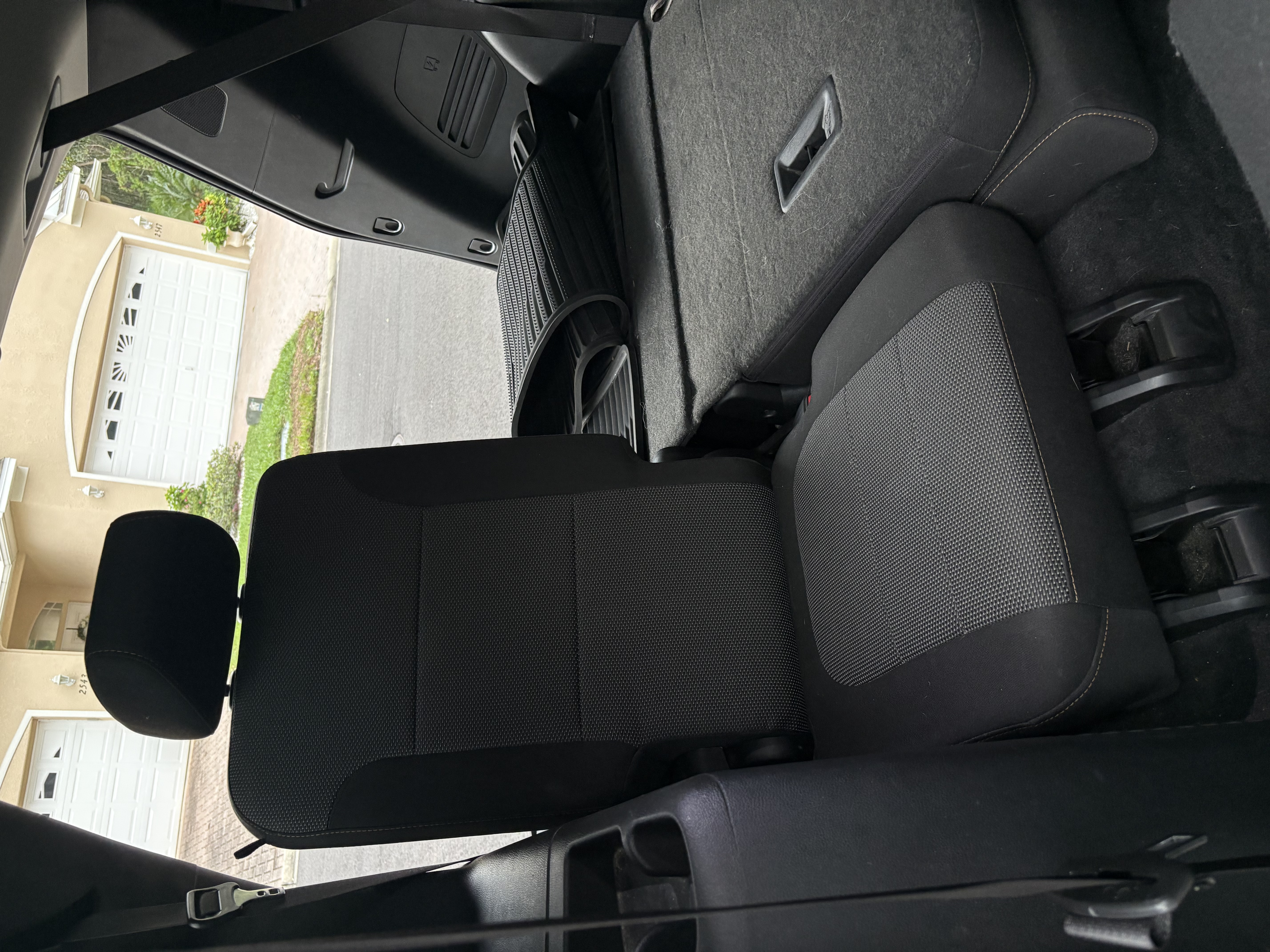 Used 2020 Chevrolet Traverse LS FWD image 15