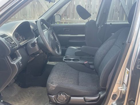 Used 2006 Honda CR-V LX image 4