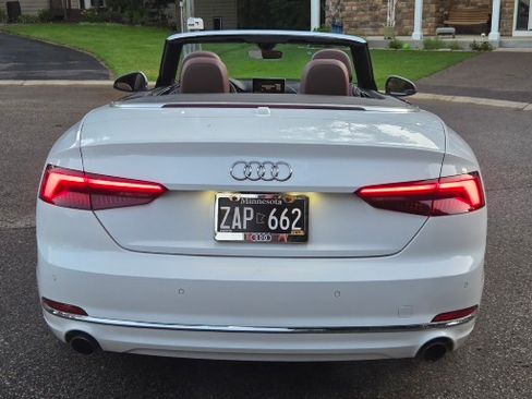 Used 2019 Audi A5 2.0T Premium Plus w/ Premium Plus AWD/4WD image 5