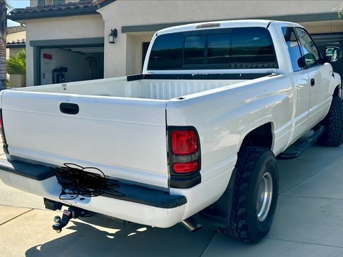 Used 2000 Dodge Ram 1500 Truck 2WD Quad Cab image 5
