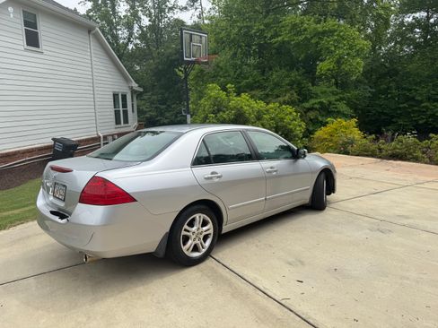 Used 2007 Honda Accord SE image 13