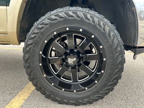 Used 2011 RAM 2500 Laramie w/ Cold Weather Group image 24