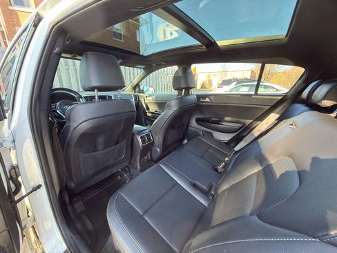 Used 2020 Kia Sportage S w/ S Premium Package image 9